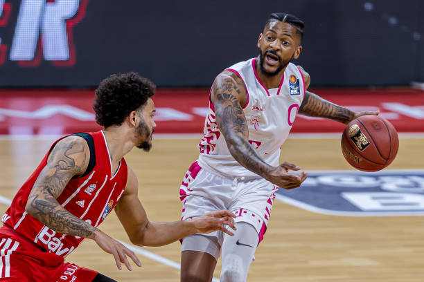 比赛更加扣 比赛更加扣